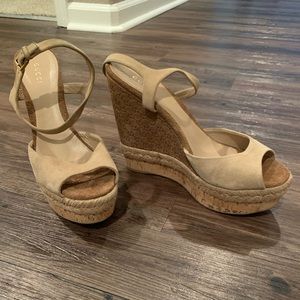 Gucci wedges